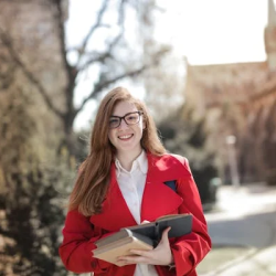 Gravatar for Naomi Blake Avatar for Naomi Blake